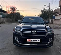 تويوتا لاندكروزر